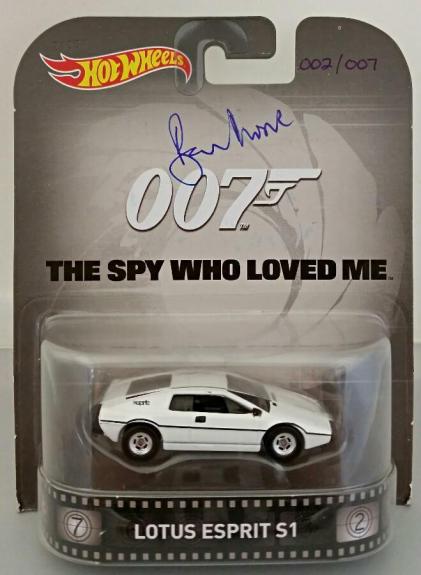 ROGER MOORE Signed James Bond 007 LOTUS ESPRIT S1 Hot Wheel #'ed /007 PSA