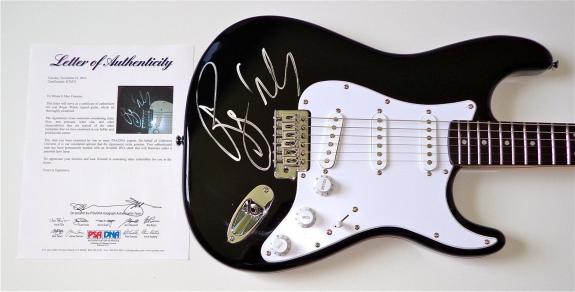 Roger Waters Pink Floyd Signed Guitar Psa Loa K74521