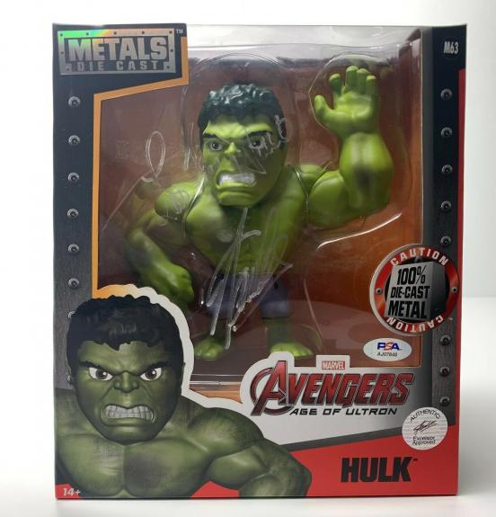 Stan Lee & Lou Ferrigno Signed Incredible Hulk Hulk Marvel Avengers Die Cast Toy