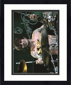 Tommy Lee Motley Crue Signed 8x10 Photo Autographed BAS #Q79746