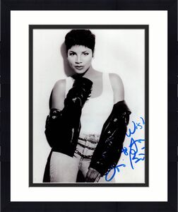 Toni Braxton Autographed Vintage Short Hair 80s Photo Uacc Rd Co Aftal