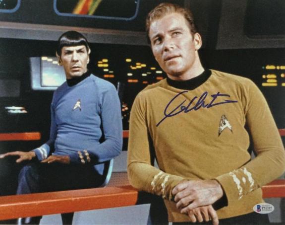 William Shatner Autographed 11x14 Star Trek w/ Spock Photo - Beckett Auth *Blue