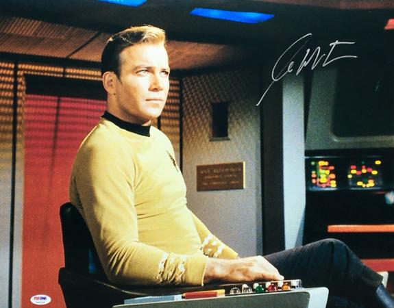 William Shatner Signed 'Star Trek' 16x20 Photo PSA 7A30295