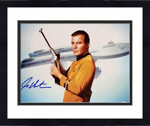 William Shatner Star Trek Signed Autographed 11x14 Photo JSA Authenticated 6