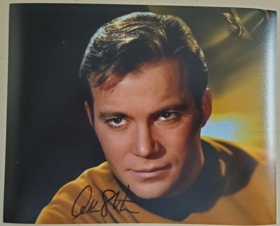William Shatner Star Trek Signed Autographed Color 8x10 Photo Captain Kirk